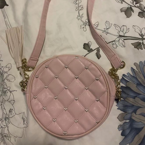 Heart Purse - Picture 3 of 3